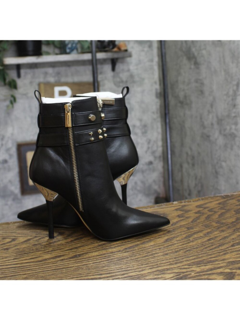 Michael Michael Kors Amal Studded Leather Ankle Boots Stiletto Heel Black 6M - Picture 7 of 11
